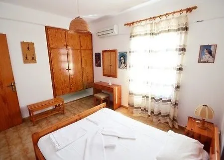 Otel Feggari Makrýgialos